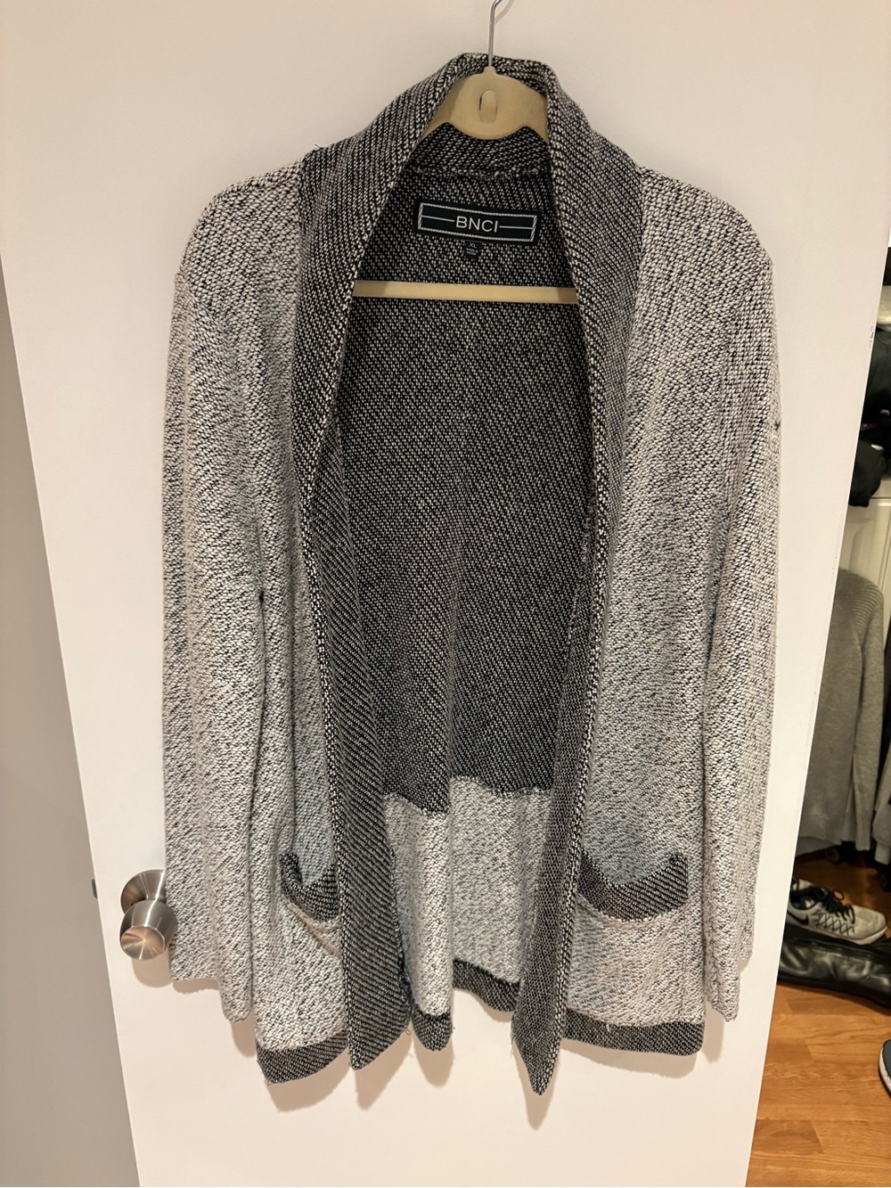 BNCI Two-Tone Gray Shawl-Collar Open Cardigan